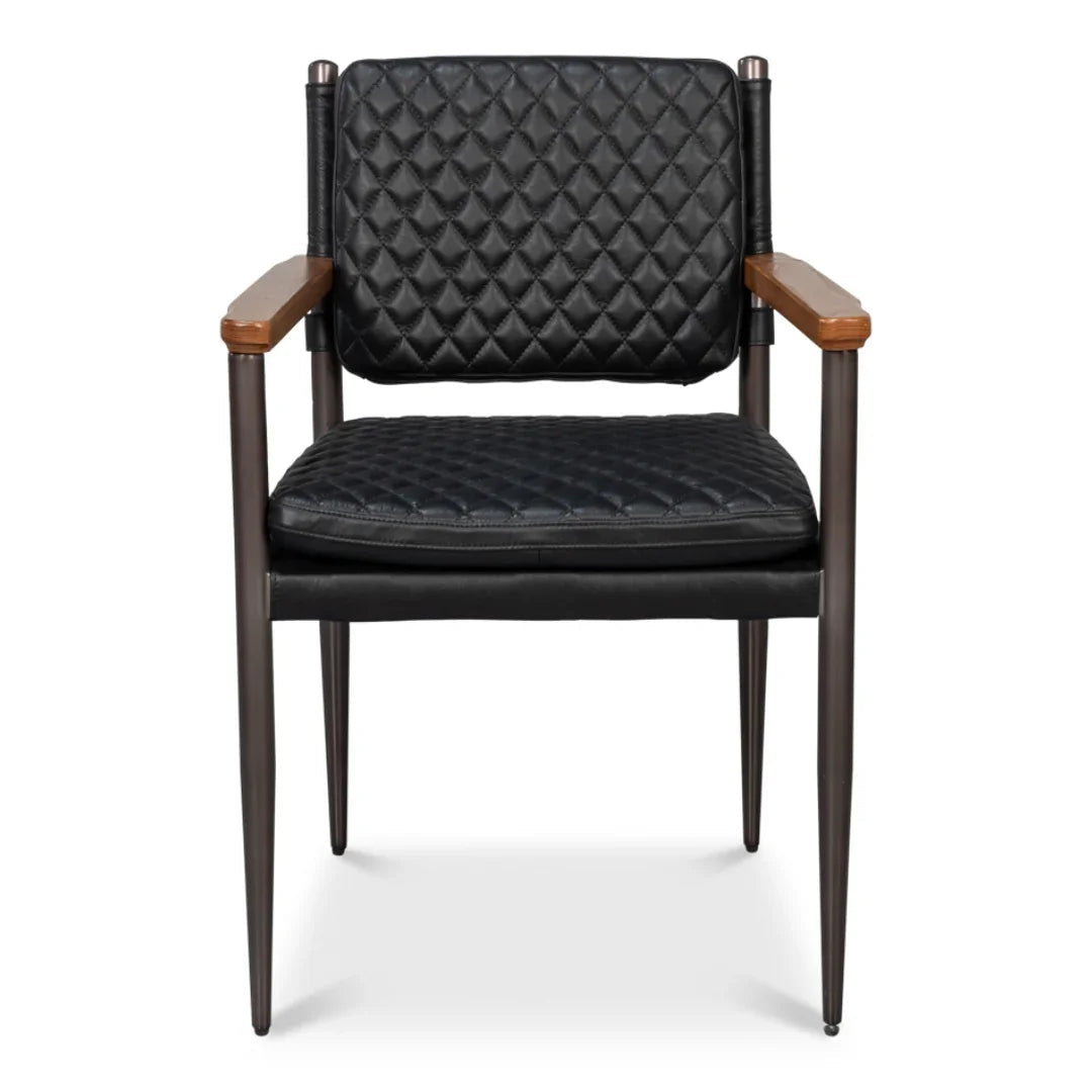 Poltrona da pranzo in pelle trapuntata