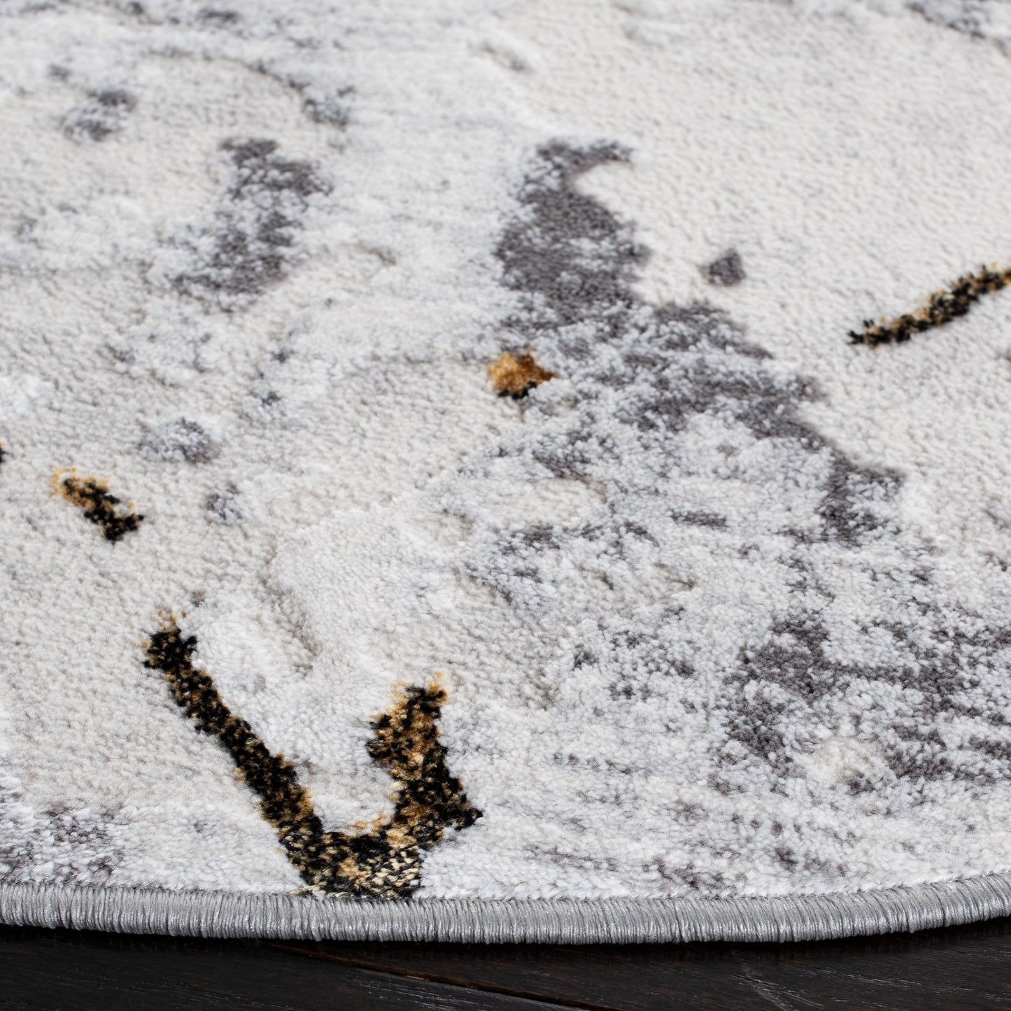 Tappeto moderno astratto anticato Amelia Alli SAFAVIEH