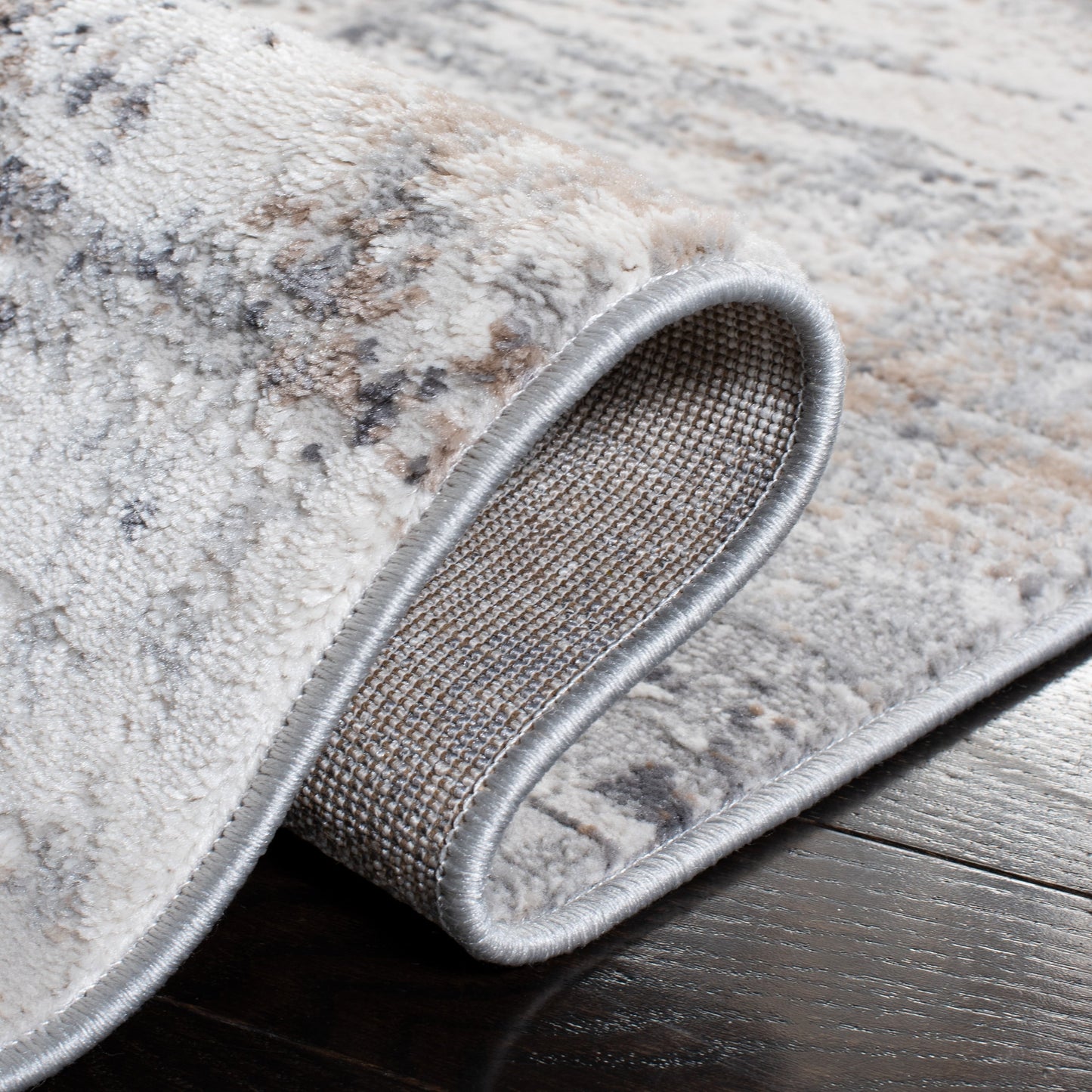 Tappeto moderno astratto Amelia Sanita SAFAVIEH