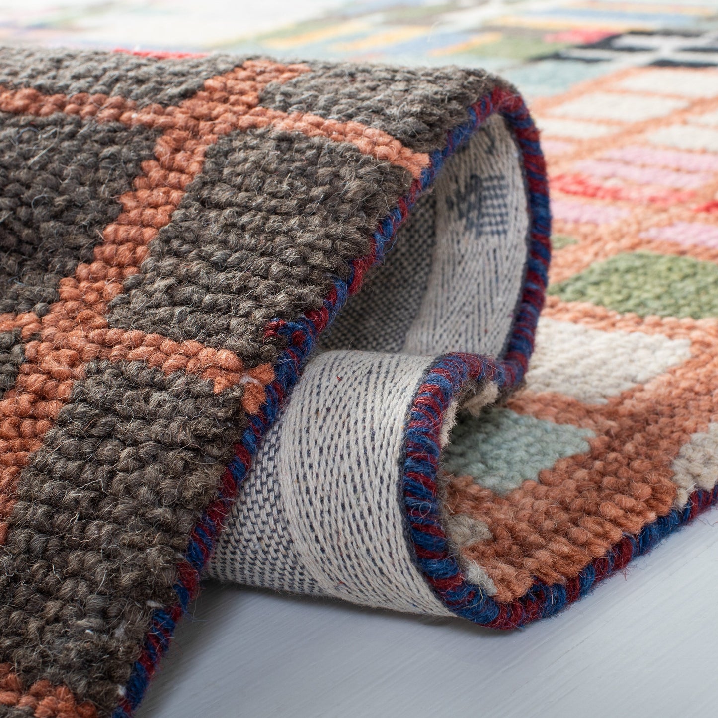 Tappeto in lana astratto bohémien SAFAVIEH Aspen Anemone