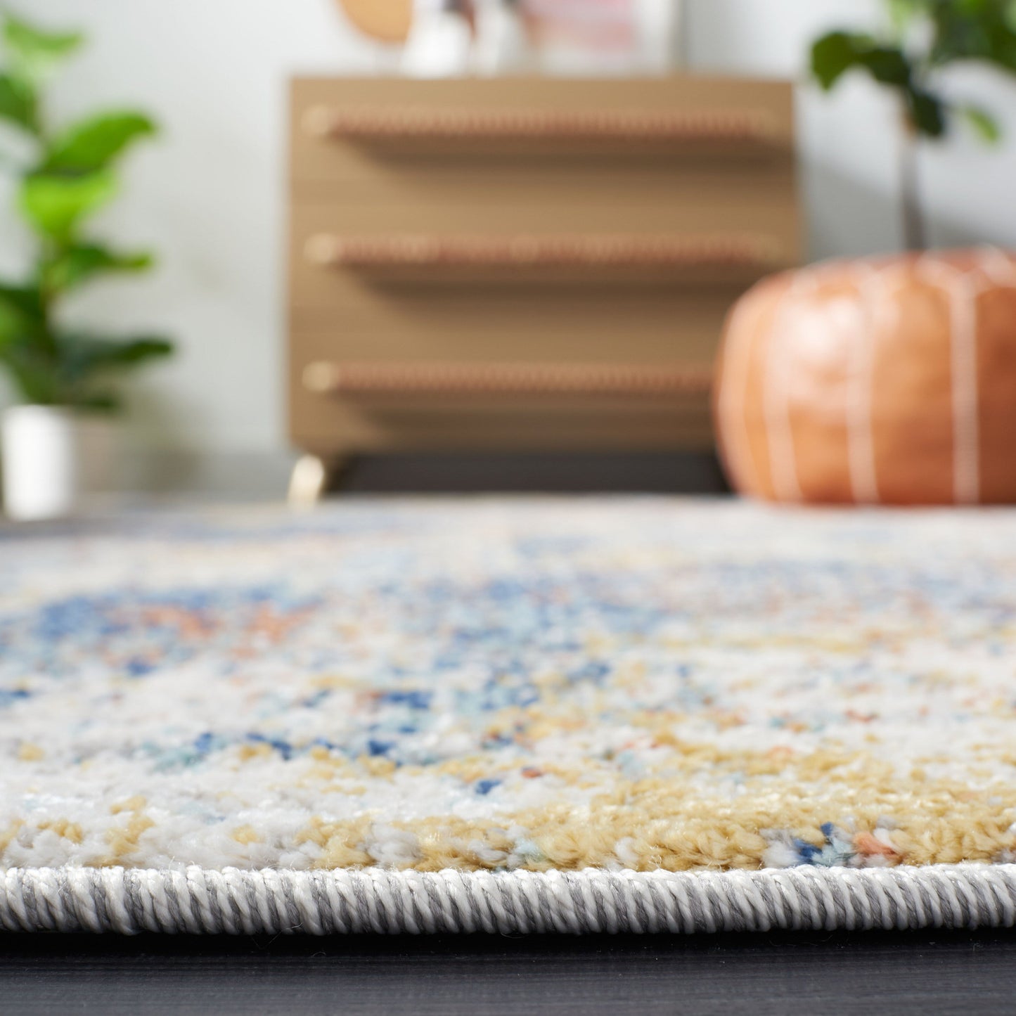 Tappeto moderno astratto Aston Outi SAFAVIEH