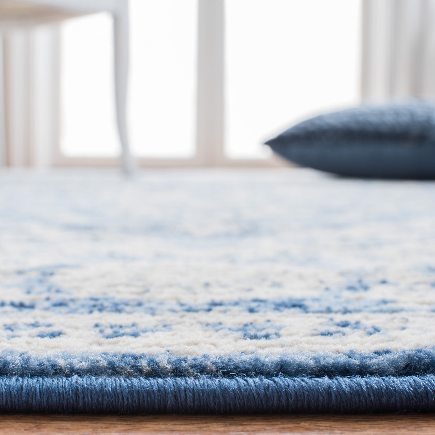 Tappeto orientale a medaglione SAFAVIEH Brentwood 脼ordis