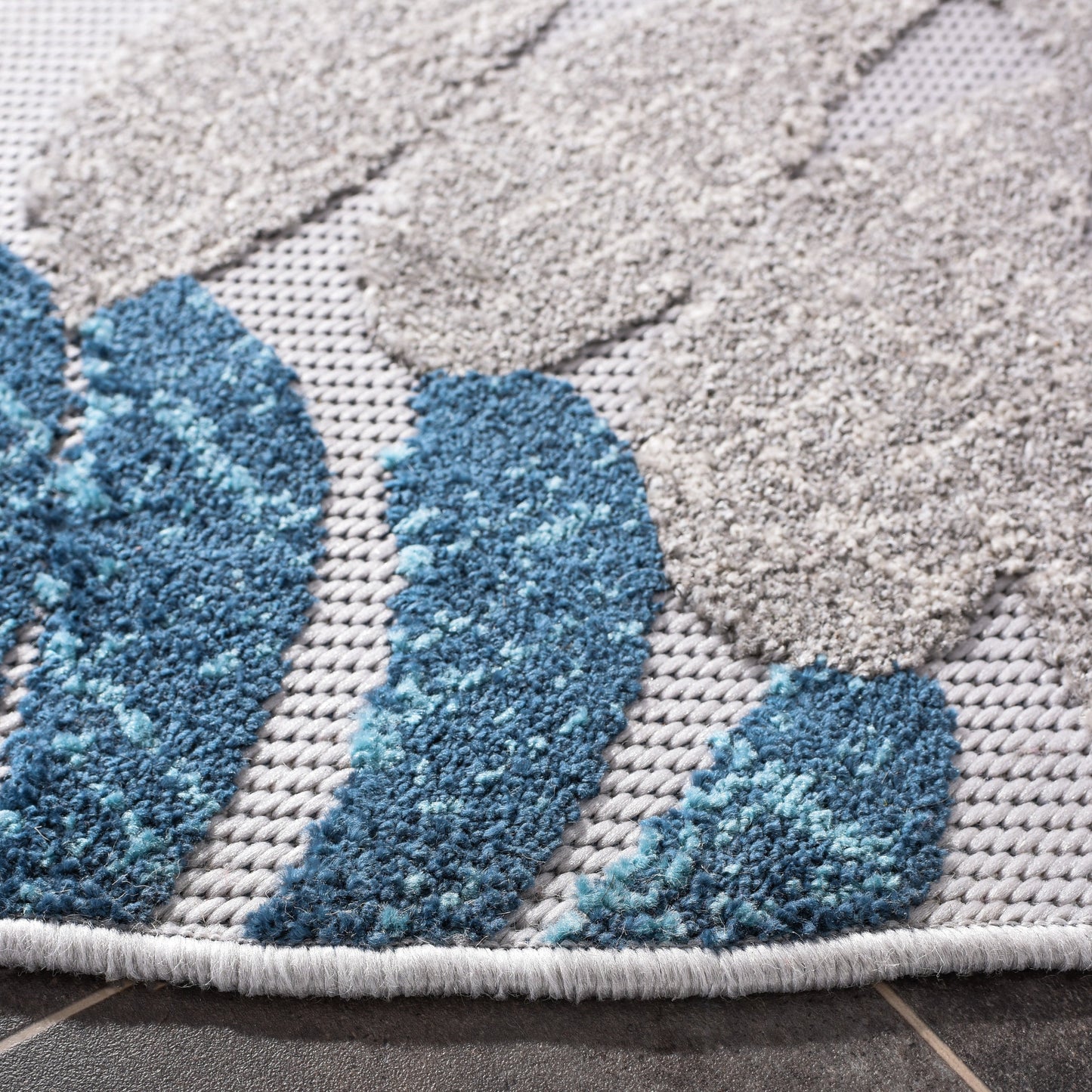 Tappeto floreale impermeabile per patio Cabana Neera da interno/esterno SAFAVIEH