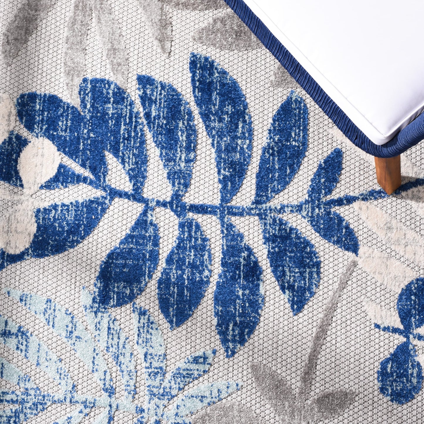 Tappeto floreale impermeabile per patio Cabana Neera da interno/esterno SAFAVIEH