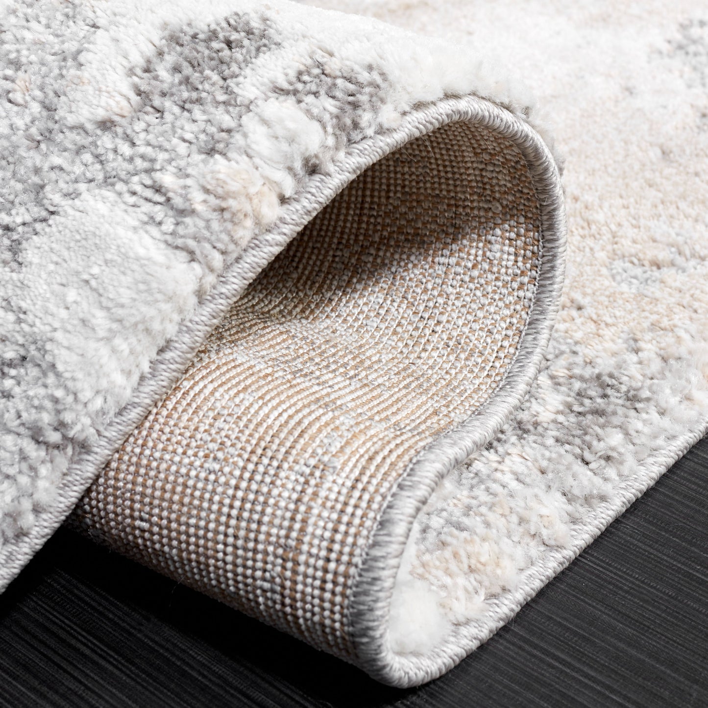 Tappeto moderno astratto SAFAVIEH Century Dagnija