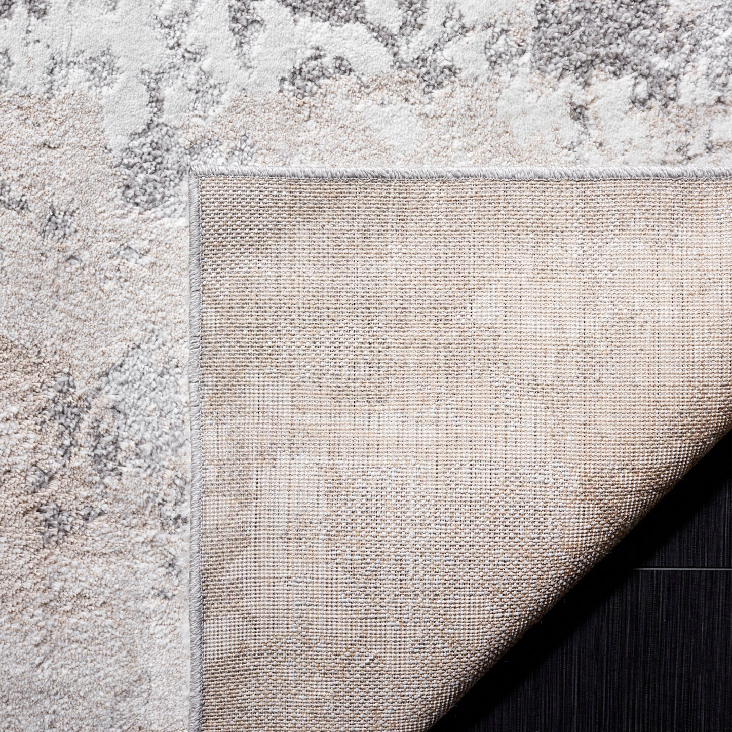 Tappeto moderno astratto SAFAVIEH Century Dagnija