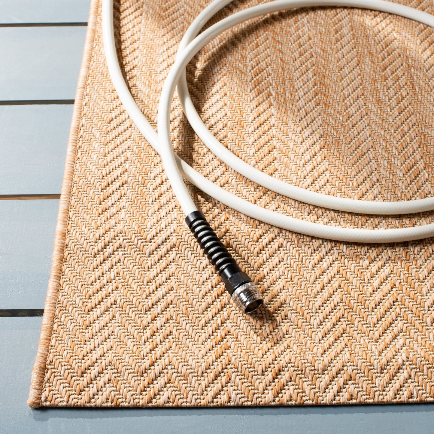 Tappeto impermeabile per patio e cortile SAFAVIEH Courtyard Ilmur per interni ed esterni