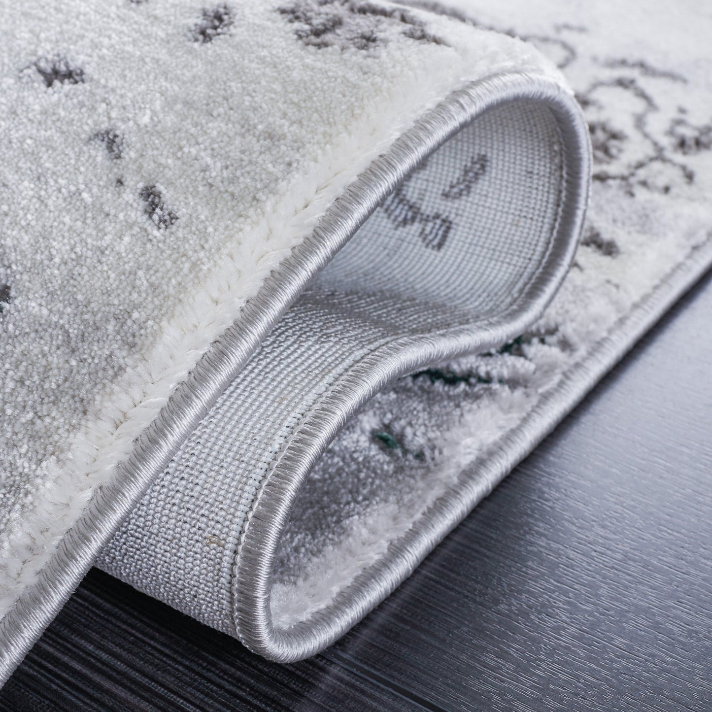 Tappeto moderno e contemporaneo SAFAVIEH Craft Imola