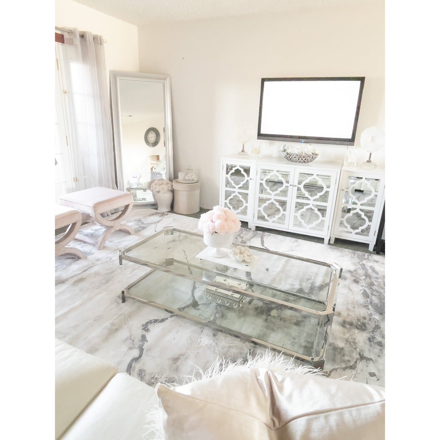 Tappeto moderno astratto Miyase di SAFAVIEH Craft