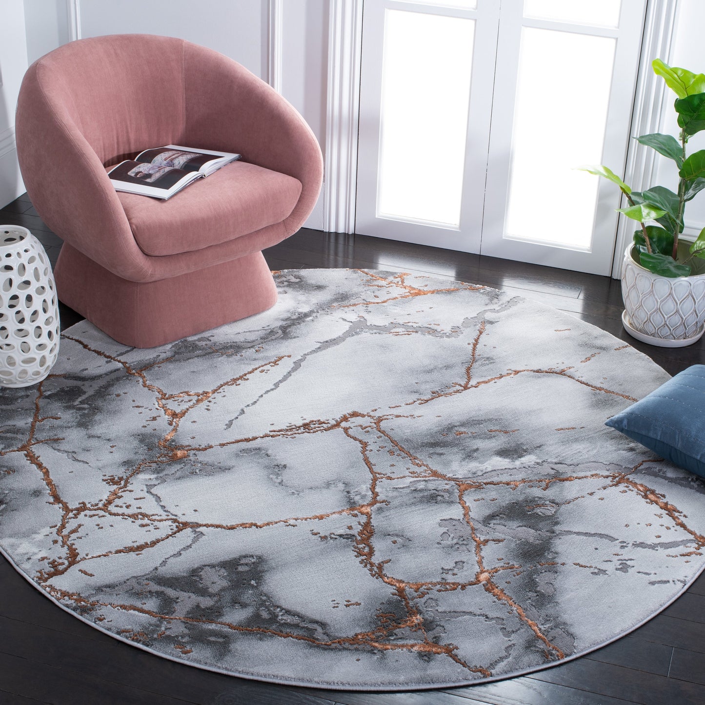 Tappeto moderno astratto Miyase di SAFAVIEH Craft