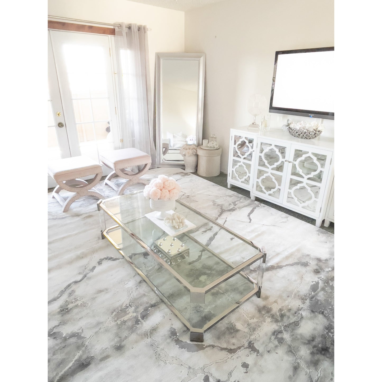 Tappeto moderno astratto Miyase di SAFAVIEH Craft