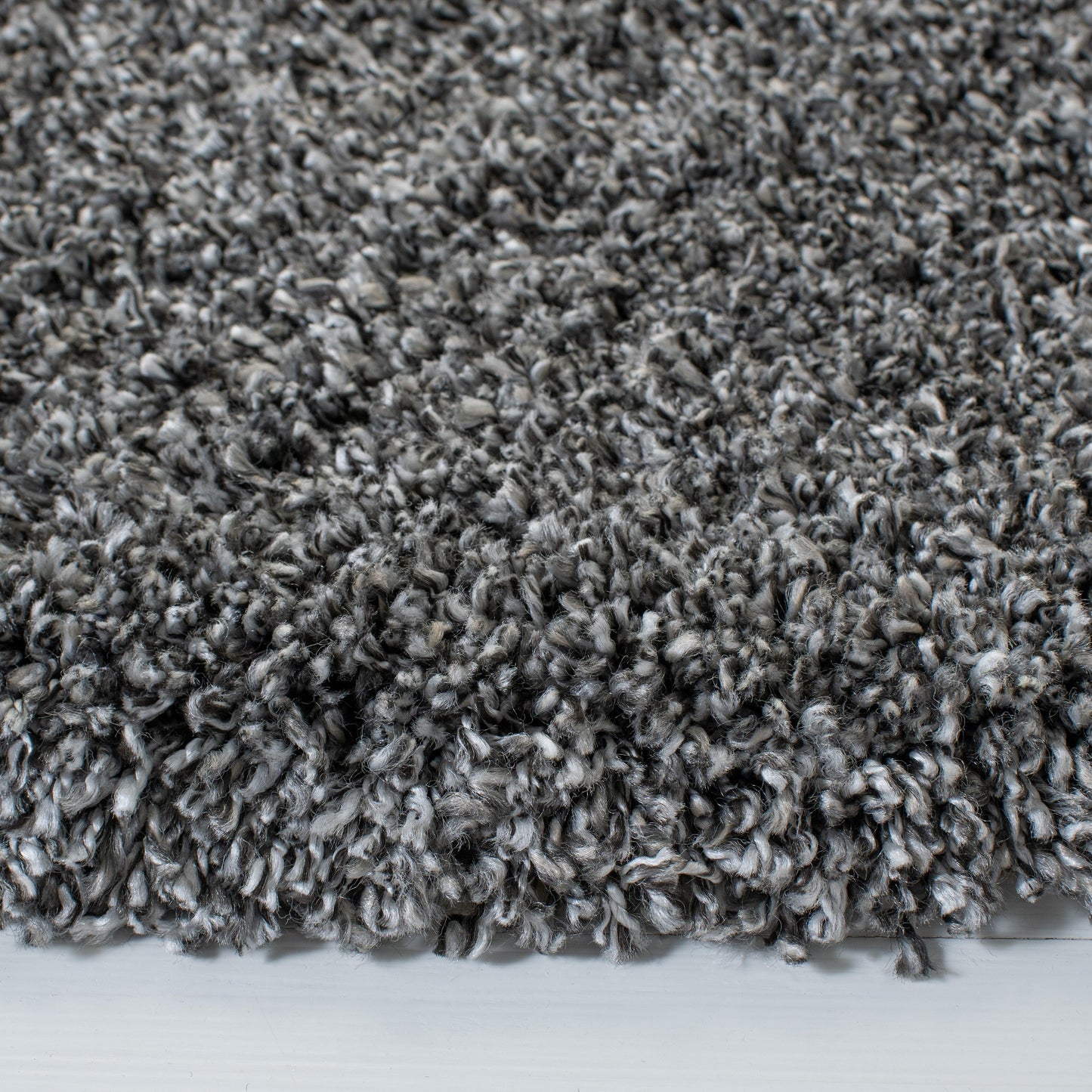 Tappeto SAFAVIEH Evolution Shag Fransien Solid da 1,8 pollici di spessore