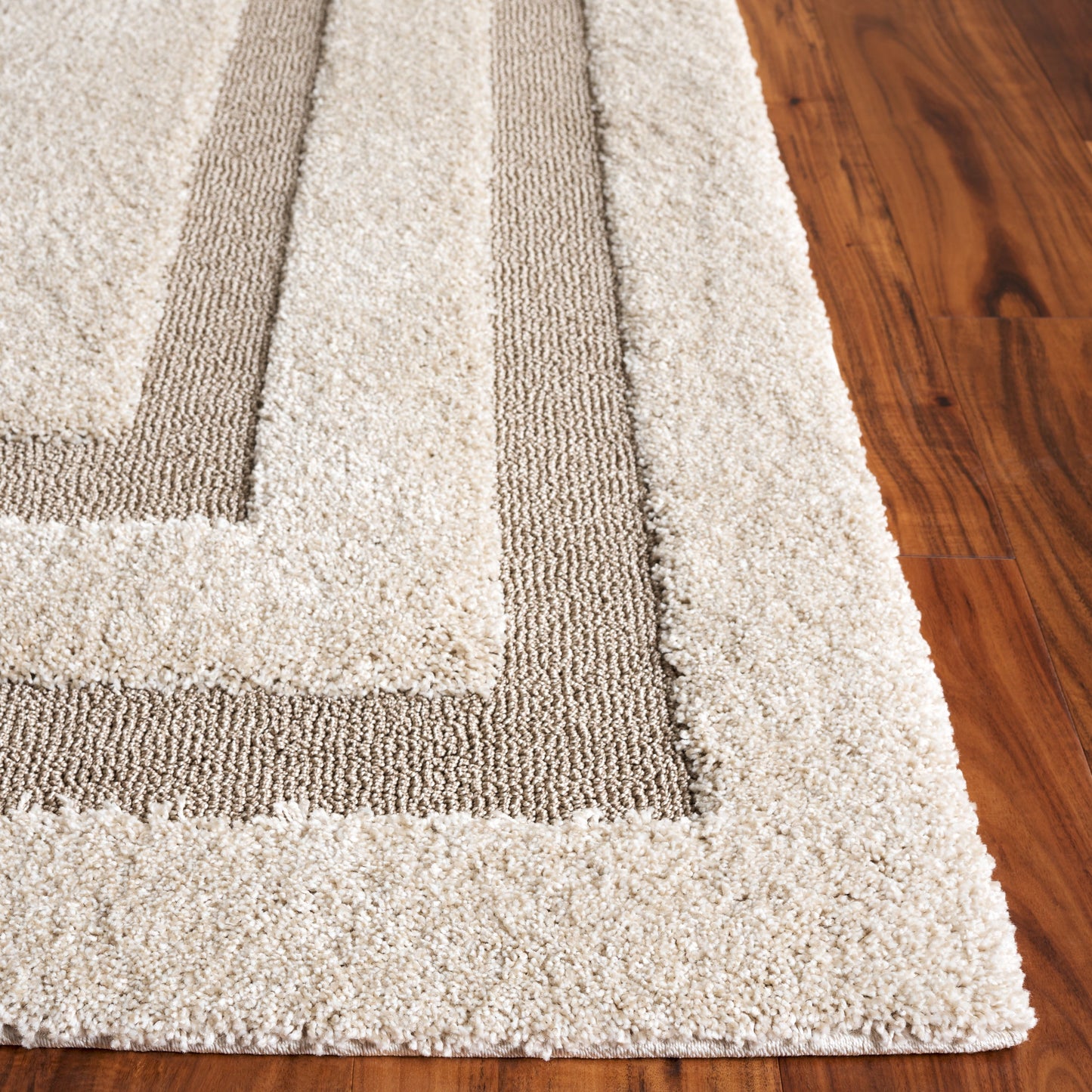 Tappeto SAFAVIEH Florida Shag Antigoni Border da 1,2 pollici di spessore