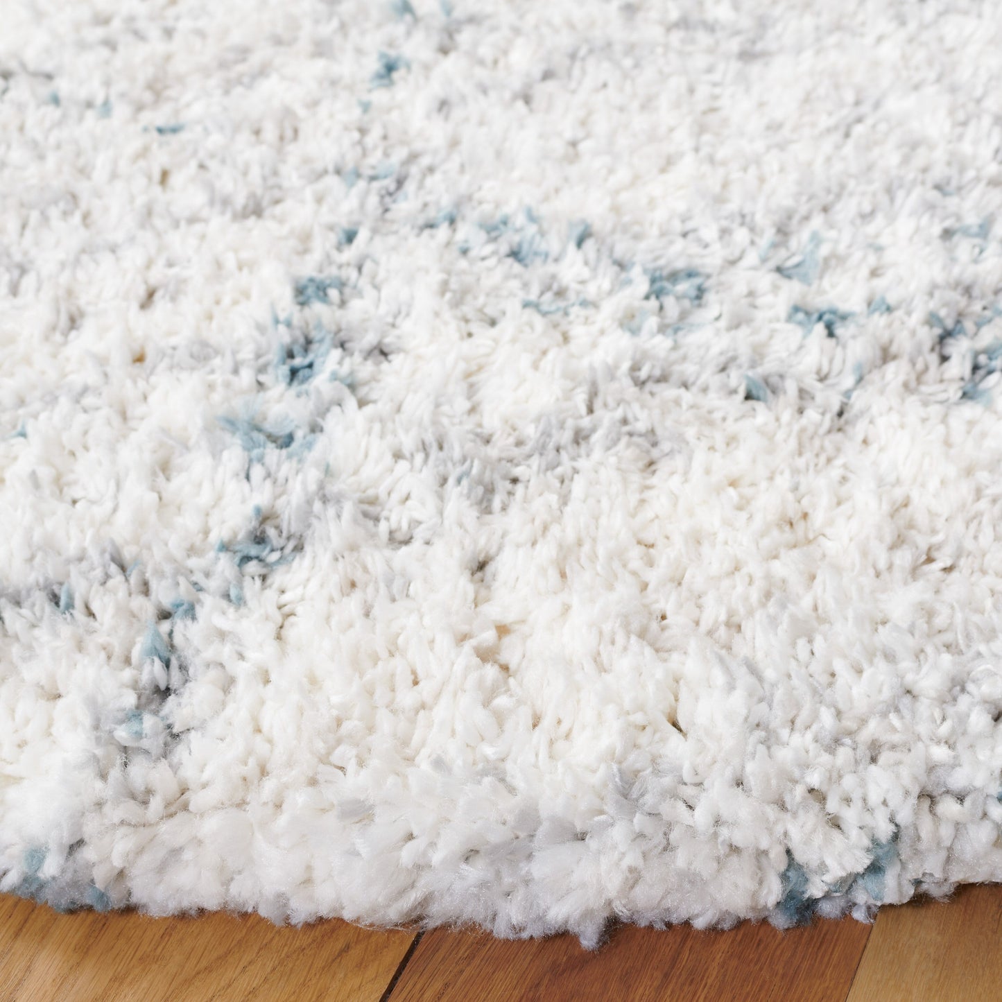 Tappeto moderno SAFAVIEH Fontana Shag Marye a traliccio spesso 2 pollici