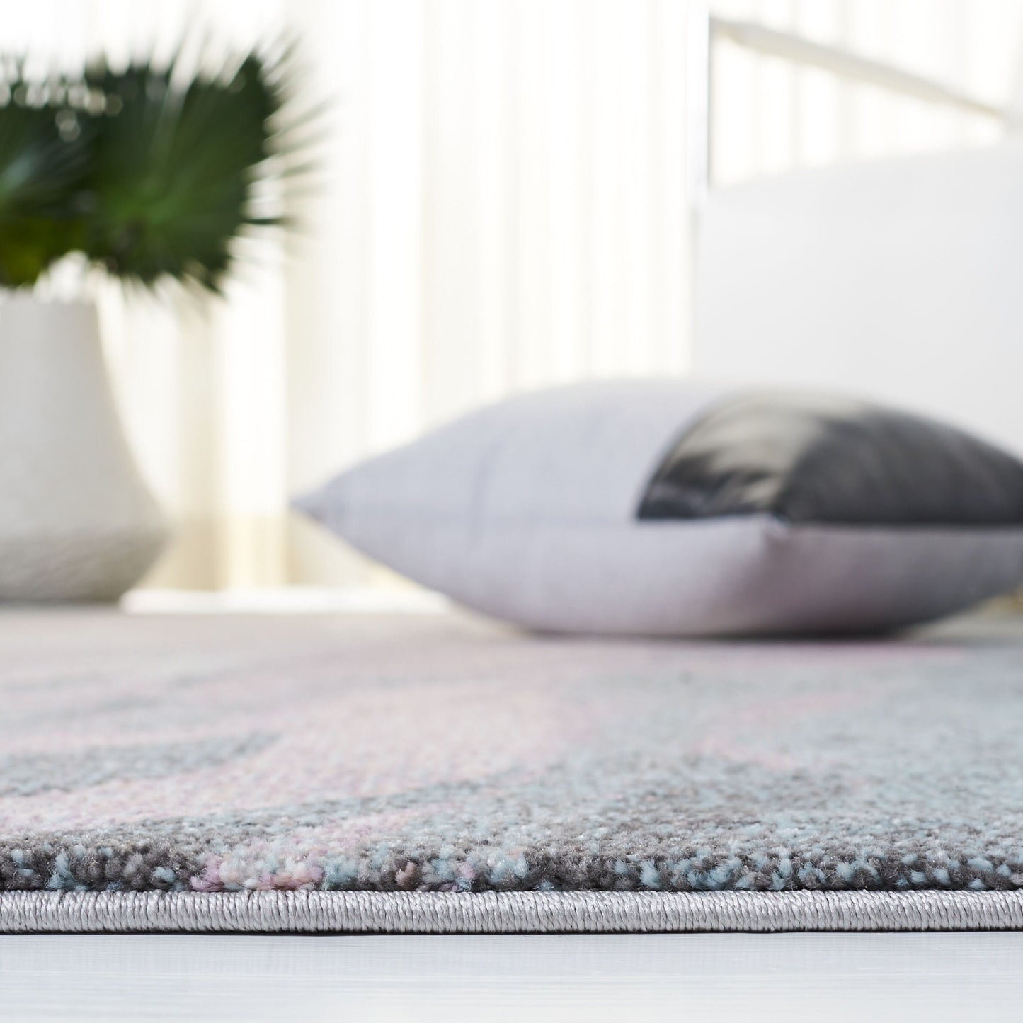 Tappeto moderno astratto Glacier Verity SAFAVIEH