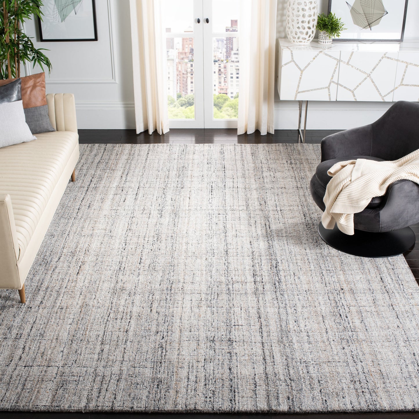 Tappeto moderno in viscosa corallo astratto fatto a mano SAFAVIEH