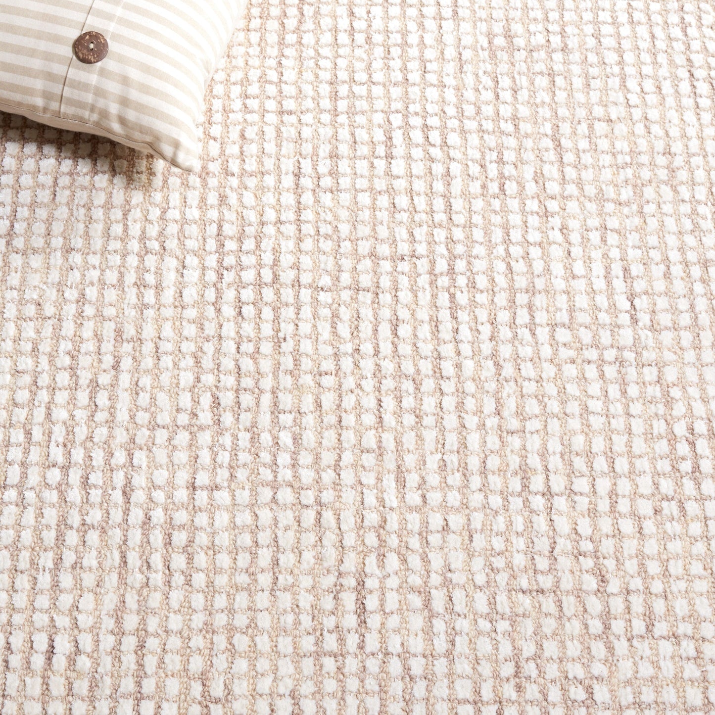 Tappeto moderno in viscosa Marikka astratto fatto a mano SAFAVIEH