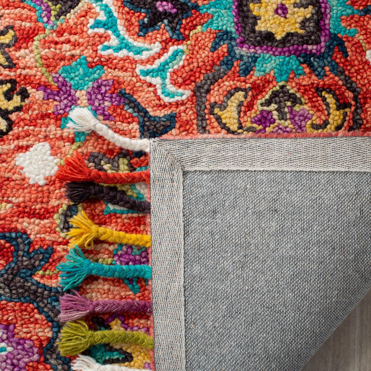 Tappeto a medaglione tribale in lana boho Aspen Irmingard fatto a mano SAFAVIEH