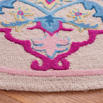 Tappeto in lana con medaglione Cailin Bellagio fatto a mano SAFAVIEH