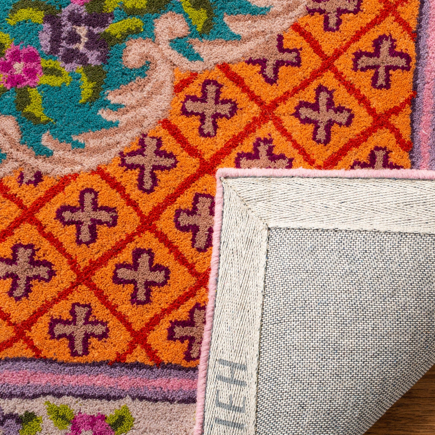 Tappeto in lana con medaglione orientale Tatevik Bellagio fatto a mano SAFAVIEH