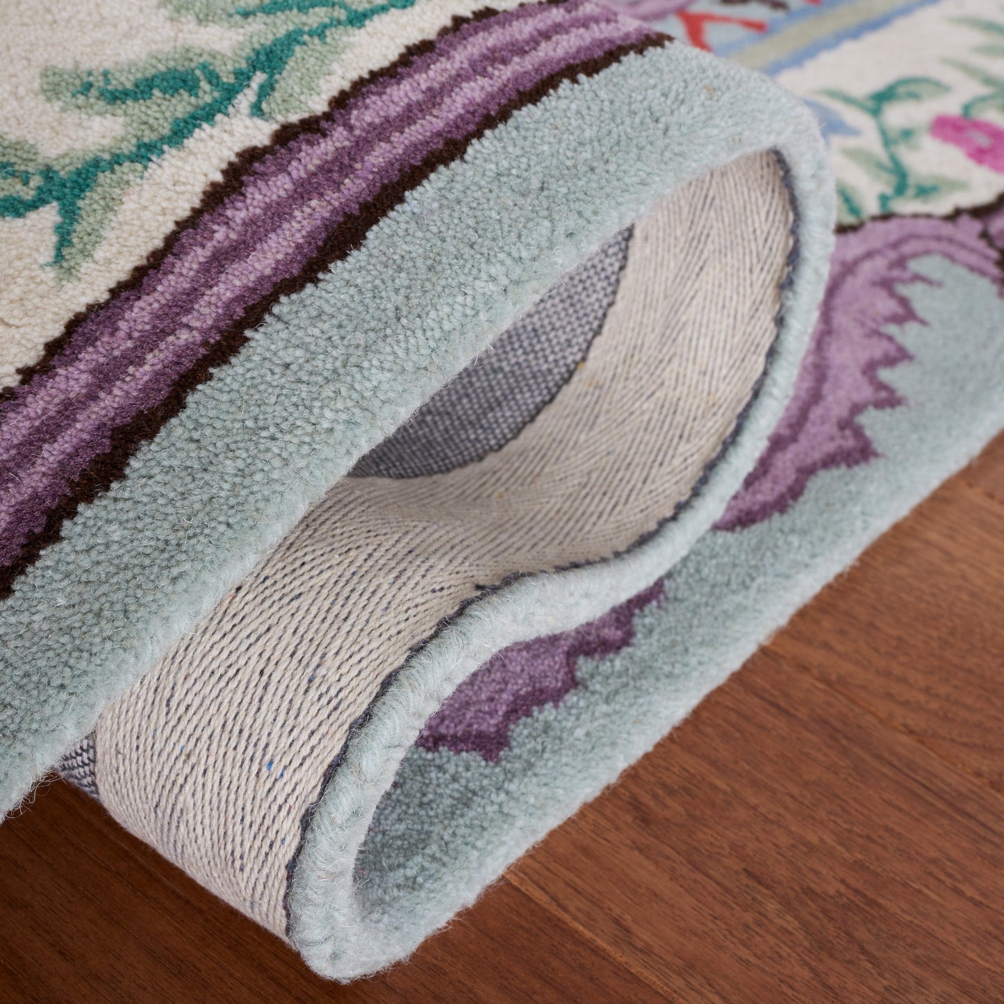 Tappeto in lana con medaglione orientale Tatevik Bellagio fatto a mano SAFAVIEH