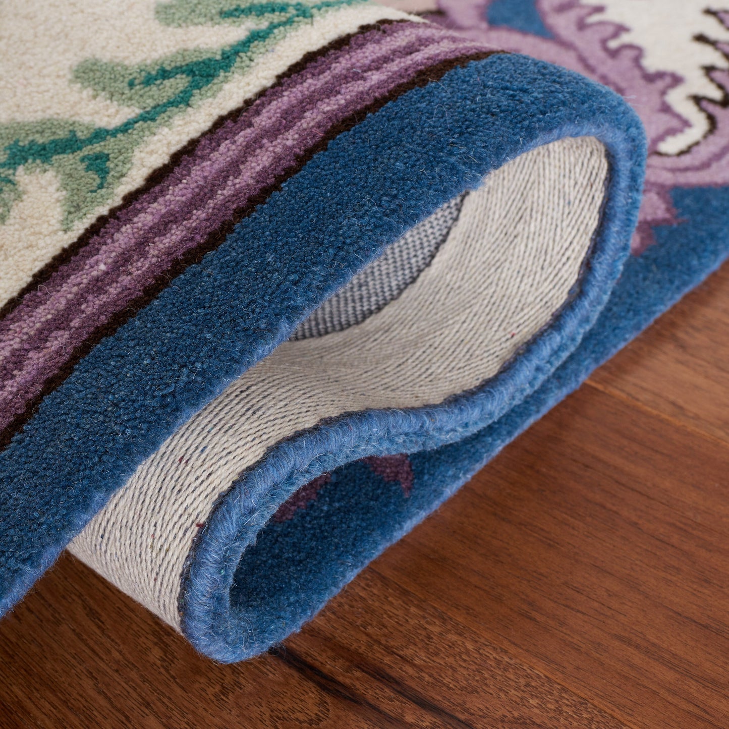 Tappeto in lana con medaglione orientale Tatevik Bellagio fatto a mano SAFAVIEH