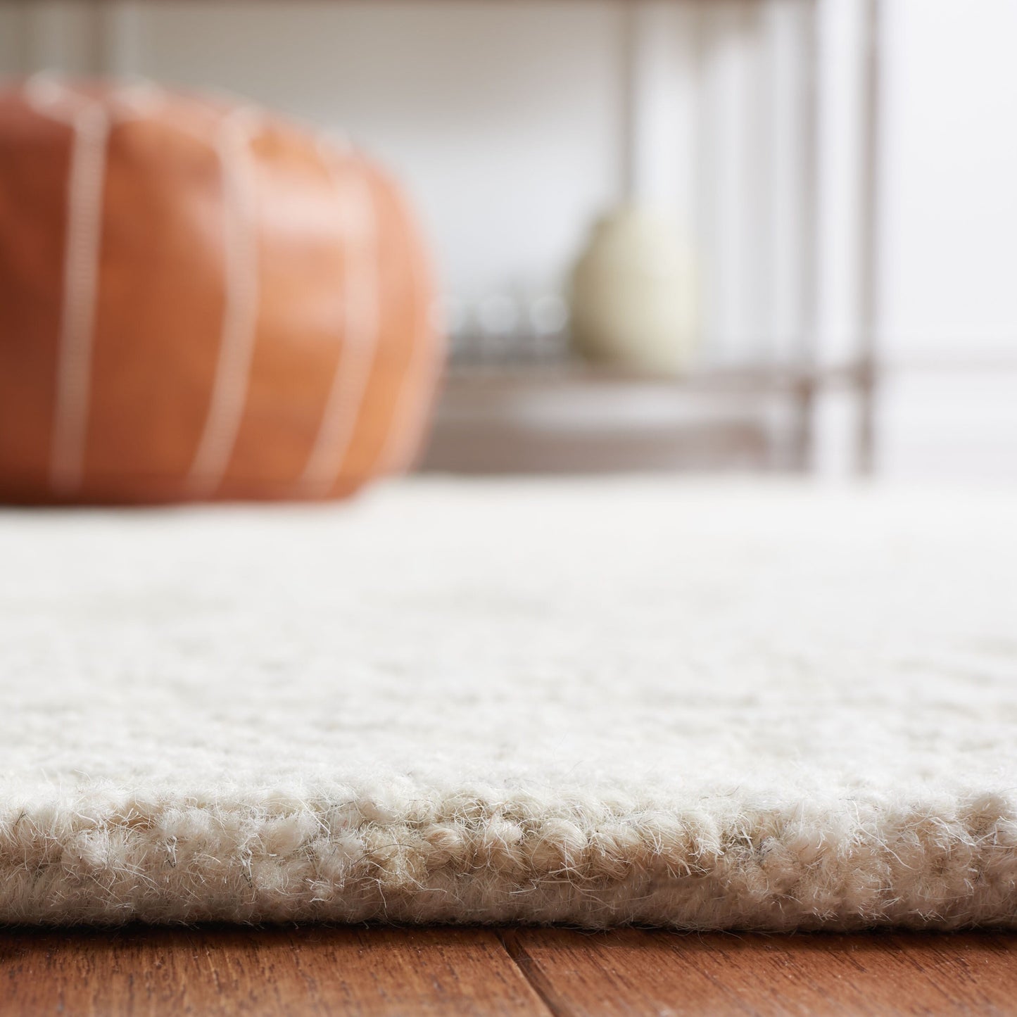 Tappeto moderno in lana floreale SAFAVIEH fatto a mano Blossom Cateluta