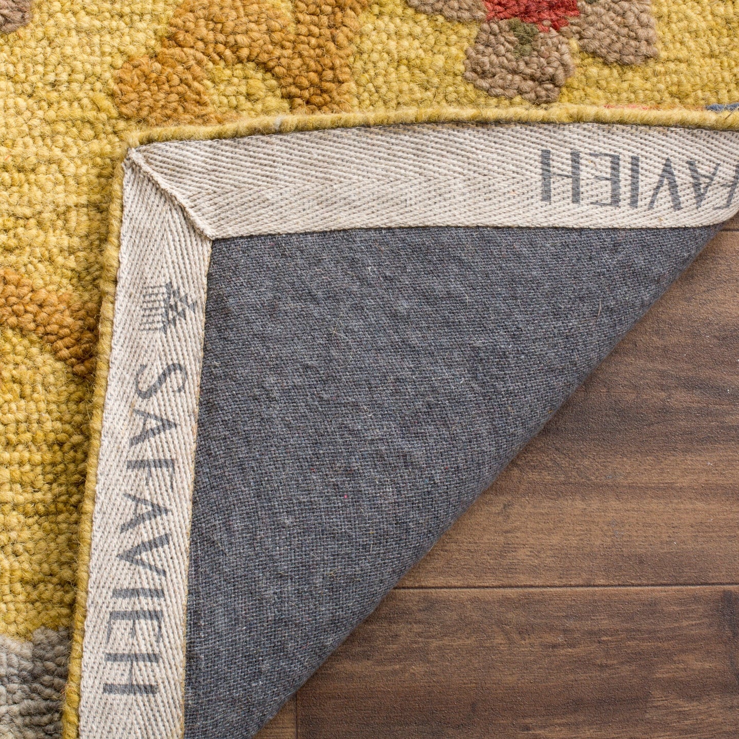 Tappeto moderno in lana floreale Blossom Maaret fatto a mano SAFAVIEH