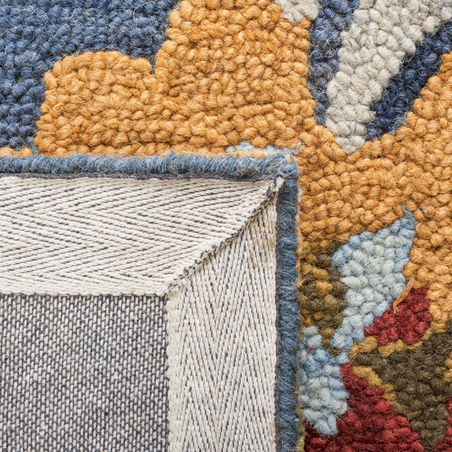 Tappeto moderno in lana floreale Blossom Maaret fatto a mano SAFAVIEH