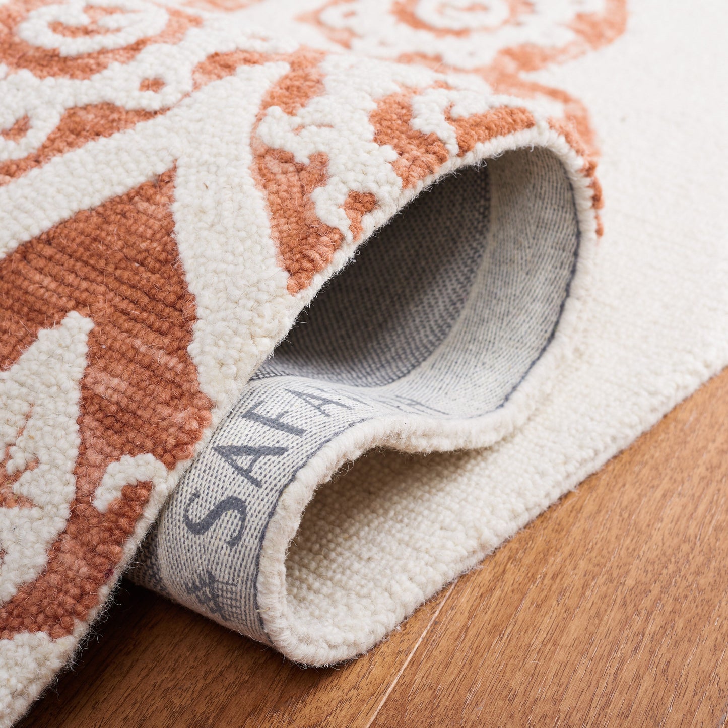 Tappeto moderno in lana floreale fatto a mano Blossom Oriella SAFAVIEH