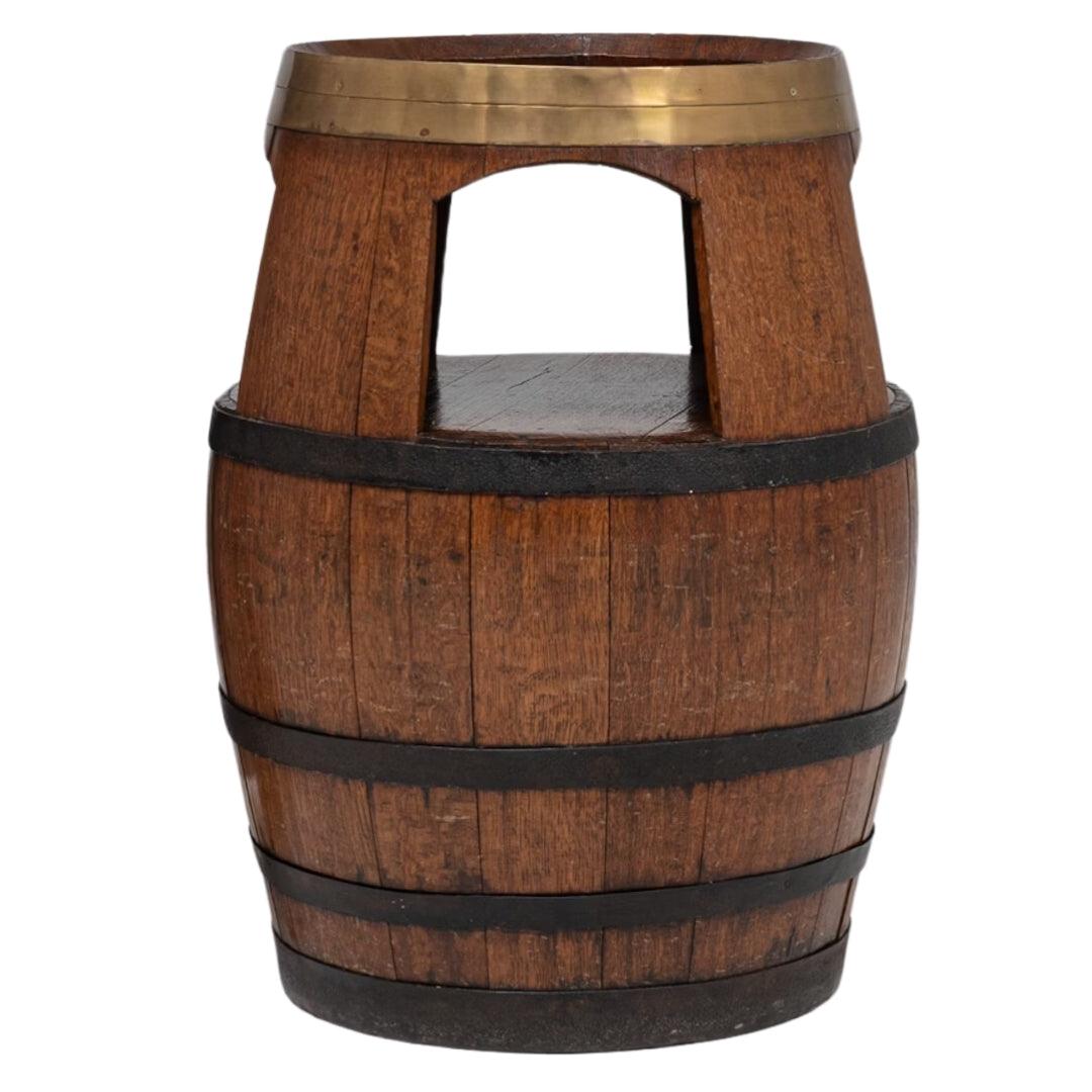 Tavolo a botte largo francese d'epoca, circa 1920