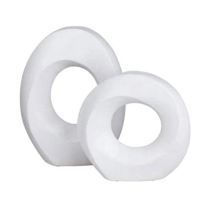 Set di due sculture astratte in ceramica bianca