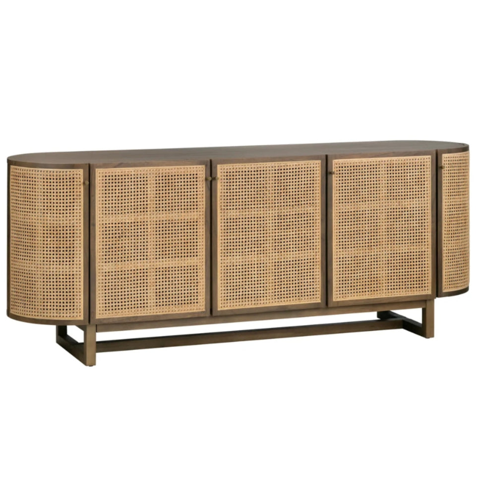 Credenza con porta in rattan intrecciato e silhouette arrotondata