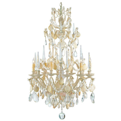 Lampadario a cascata di conchiglie e cristalli