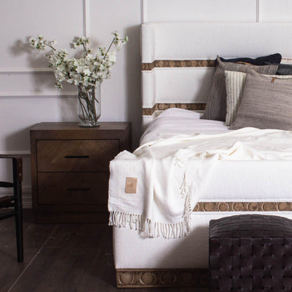 Letto imbottito contemporaneo Gemini