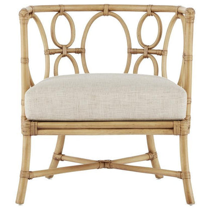 Poltrona in rattan con schienale curvo