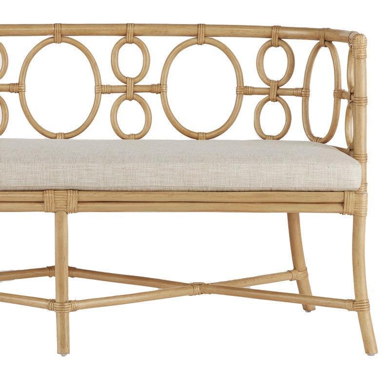 Panca in rattan con forme circolari curve