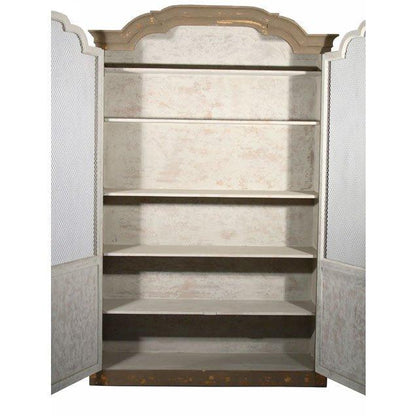 Vetrina in stile country francese in difficoltà