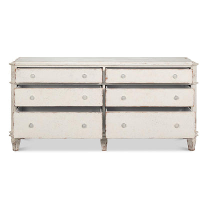 Comò bianco romantico in stile shabby chic