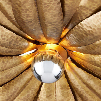 Lampada da soffitto a 5 luci in ottone anticato con motivo floreale