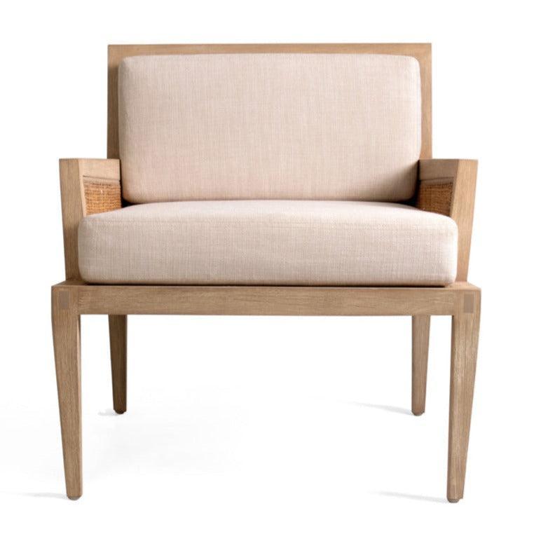 Moderna poltrona in canna naturale