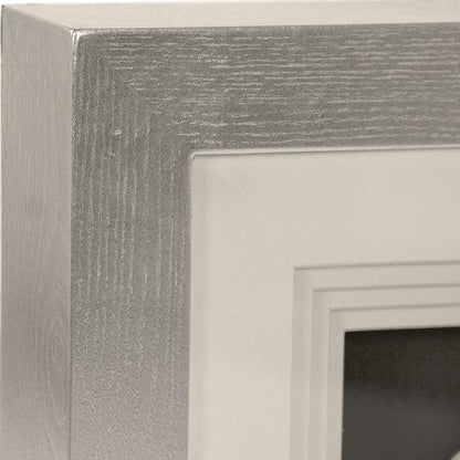 Arte floreale in ceramica bianca incorniciata