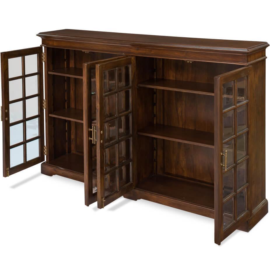 Buffet di noci in stile country francese