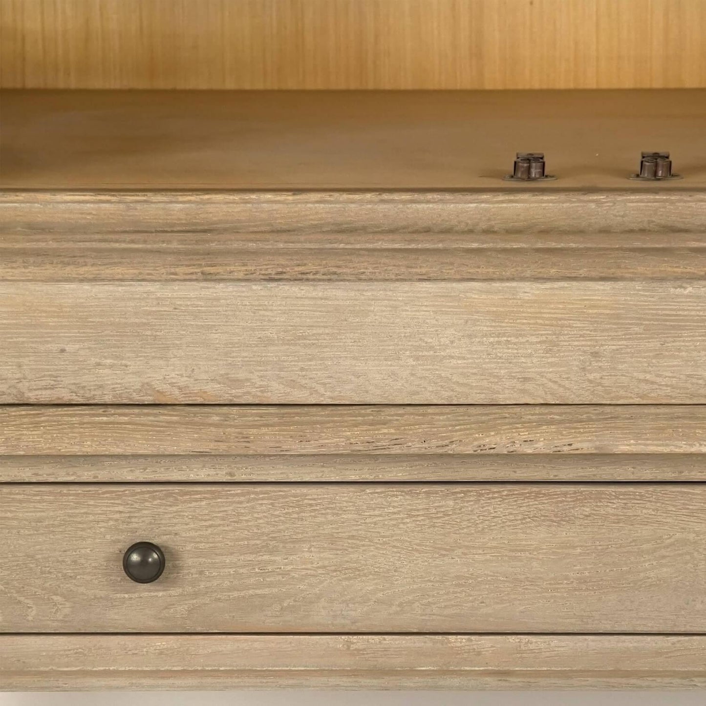 Vetrina con ante in vetro Jacques French Legacy