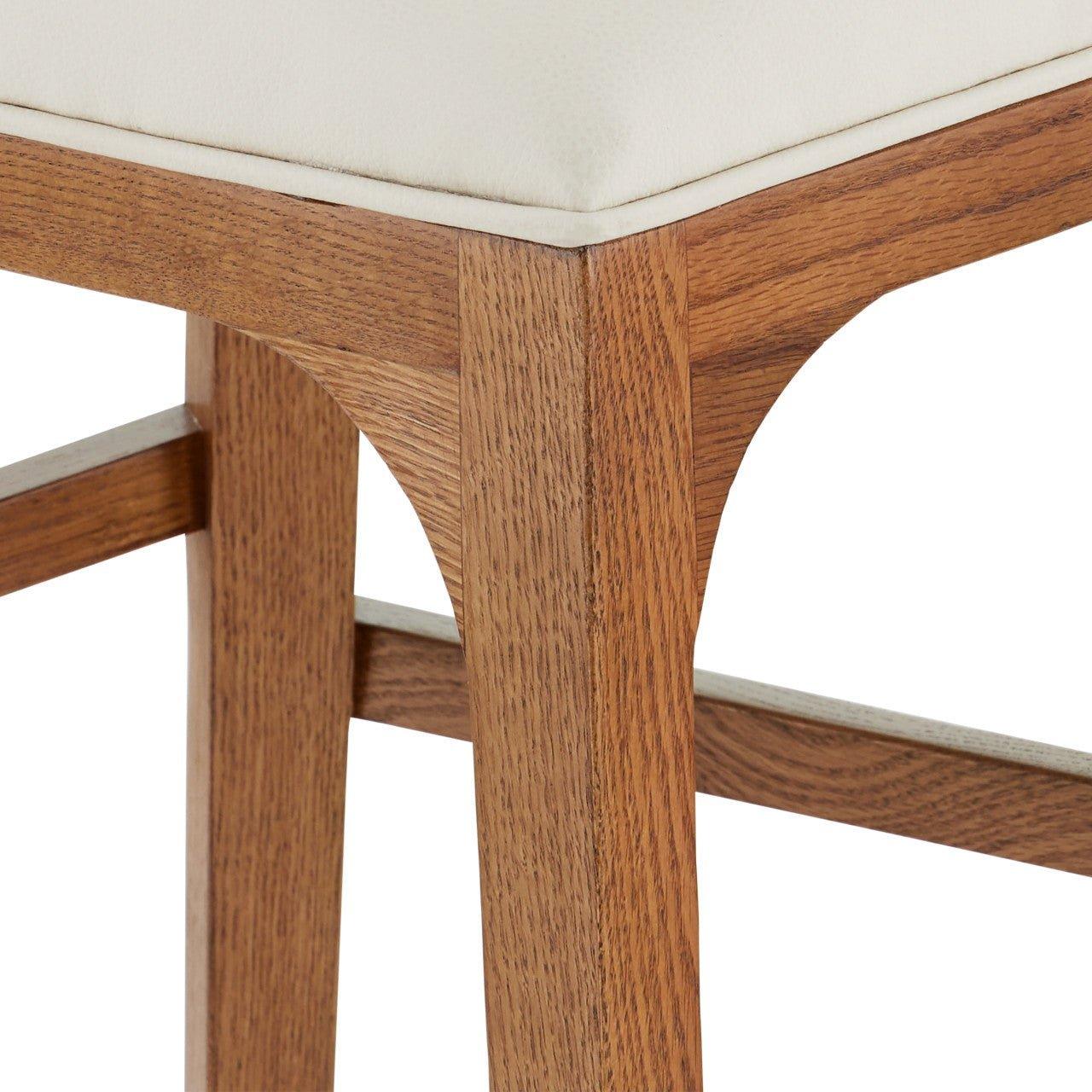 Sgabello da bar imbottito in rovere bianco Nimble