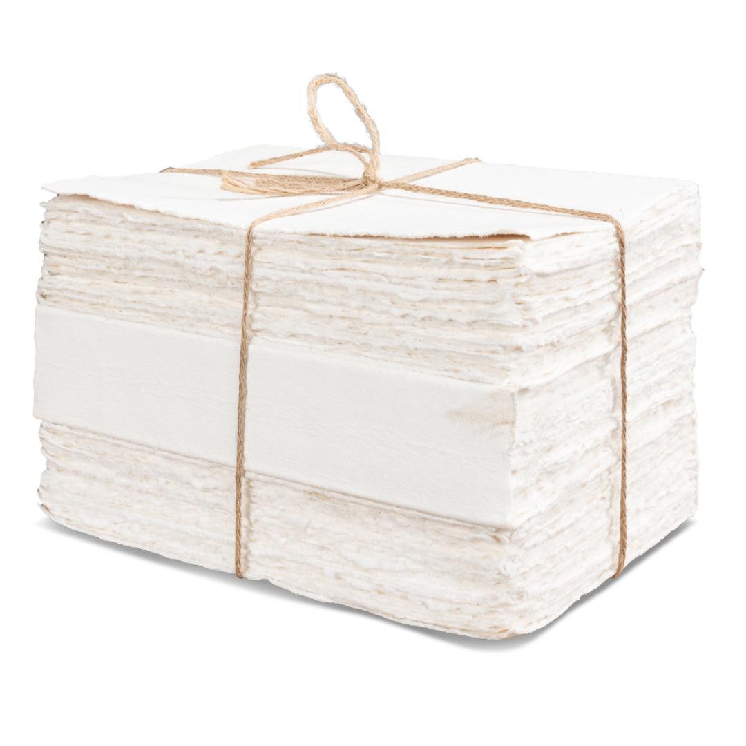 Libro in carta fatta a mano