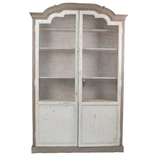 Vetrina in stile country francese in difficoltà