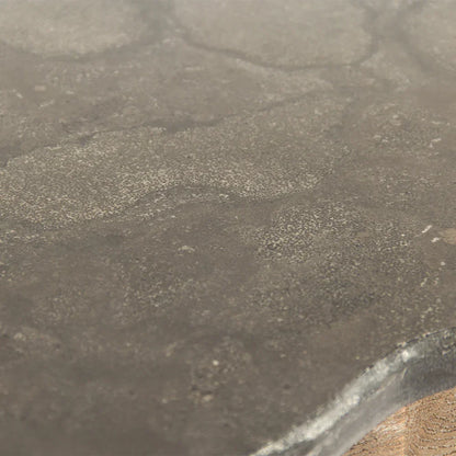 Cassettiera in rovere grigio con piano in pietra