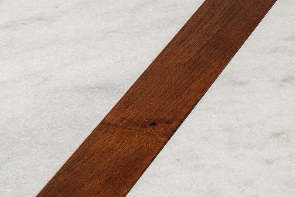 Tavolo da pranzo moderno con piano in marmo