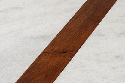 Tavolo da pranzo moderno con piano in marmo